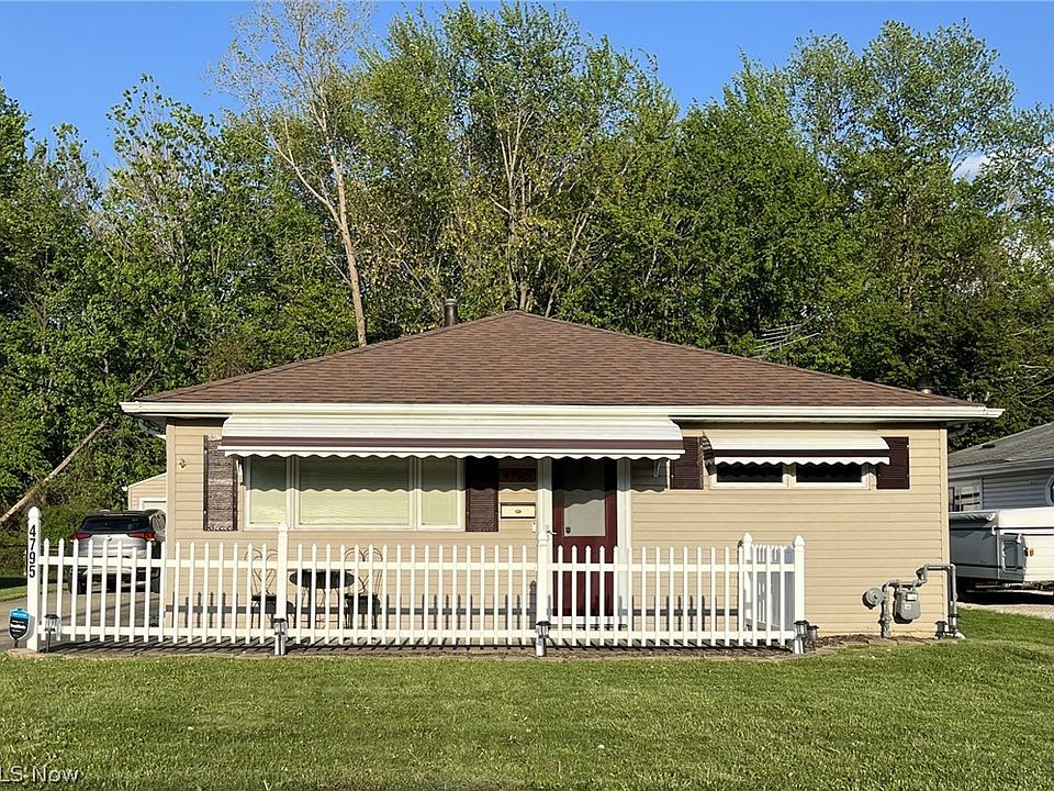 1st image of 4795 Willowbrook Dr