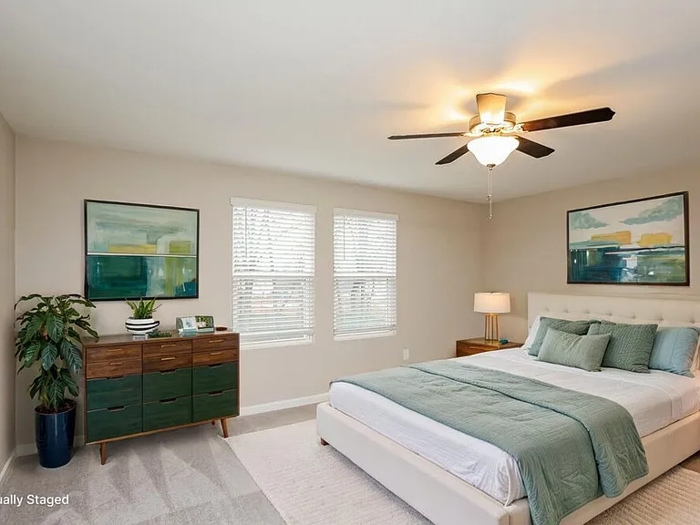 265 Pond Ct — Photo 12