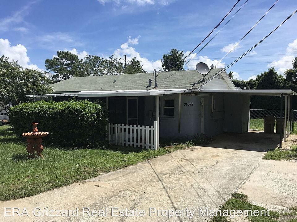1st image of 34028 Grant Ave