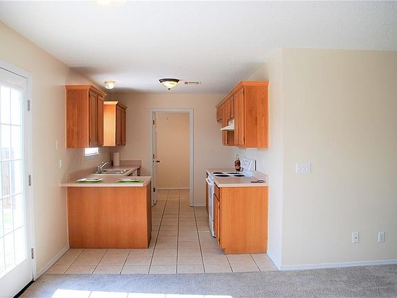 3rd image of 603 Birmingham St SW