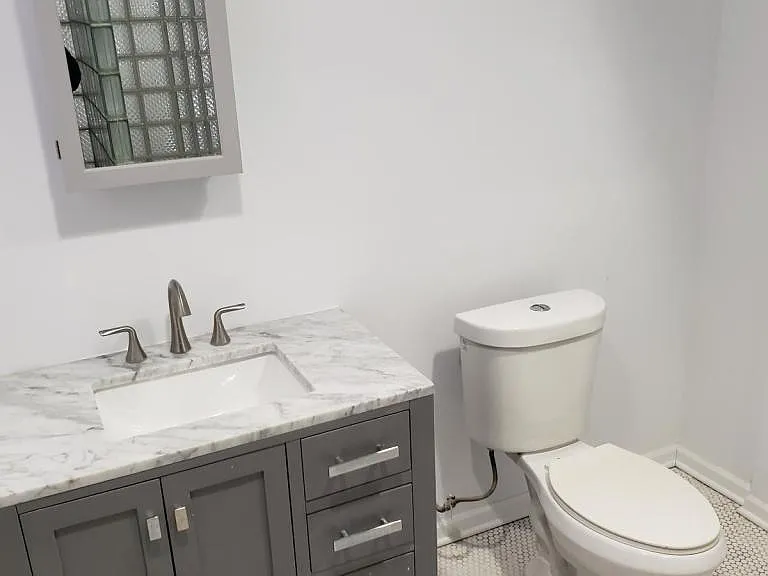 7833 S Burnham Ave — Photo 23