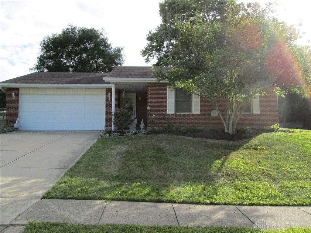 Real estate listing image