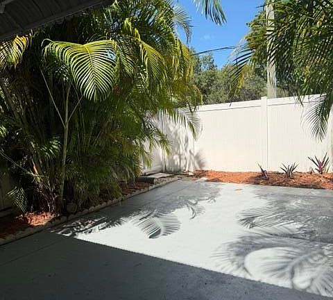 2nd image of 4044 SW 67th Terrace #7