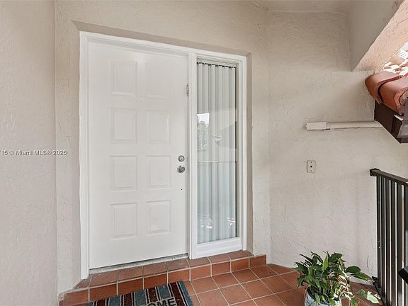 4th image of 9103 W Sunrise Blvd