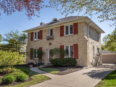 2510 N Harding Blvd, Wauwatosa, WI, 53226