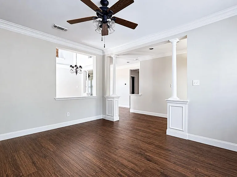 18 Doeskin Pl — Photo 9