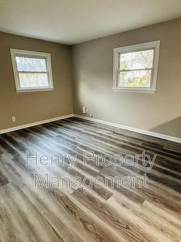 2 bed, 1.0 bath, 756 sqft, $1,495 — Photo 3