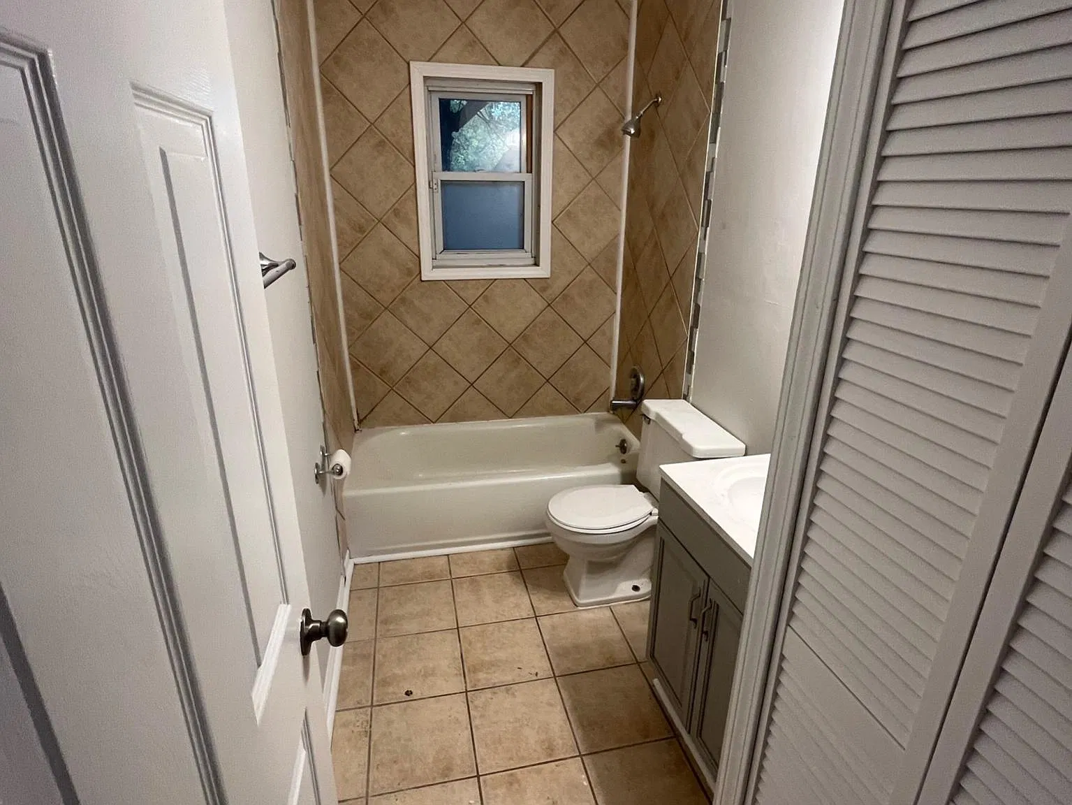 3801 Carpenter Dr — Photo 4