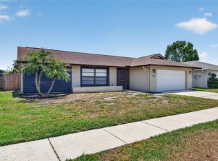 1510 Kestrel Way, Brandon, FL 33511
