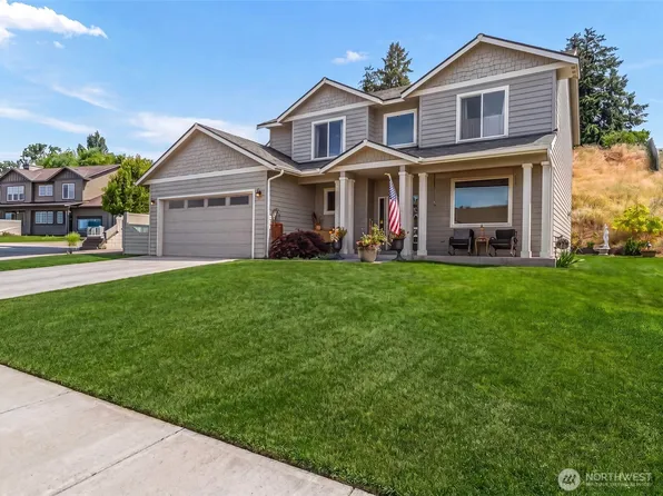 3113 NW Delcon Court, East Wenatchee, WA 98802