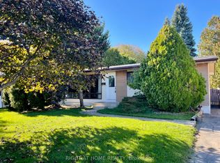 1382 Gainsborough Dr, Oakville, ON L6H 2H6