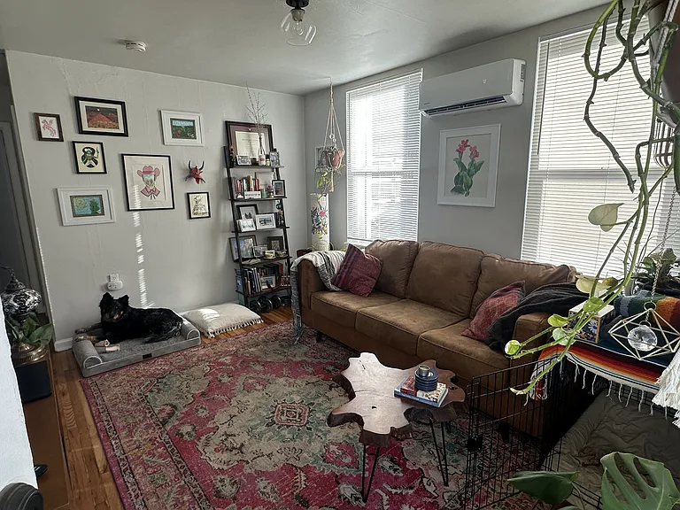 64 N I St #6 — Photo 30