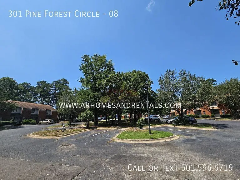 301 Pine Forest Cir #8 — Photo 16