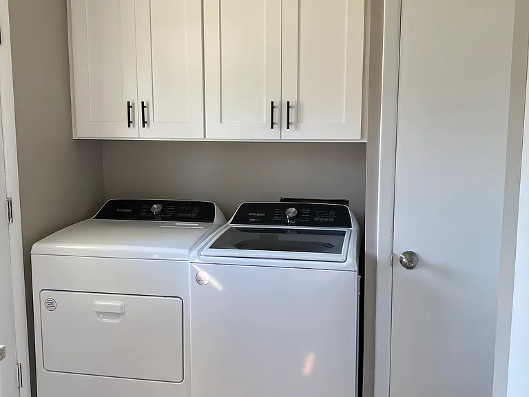 935 Wilshire Ave — Photo 7