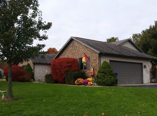 1102 Deerfield St, Marshall, MI 49068