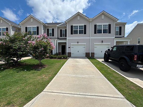 2nd image of 371 David Hill Dr