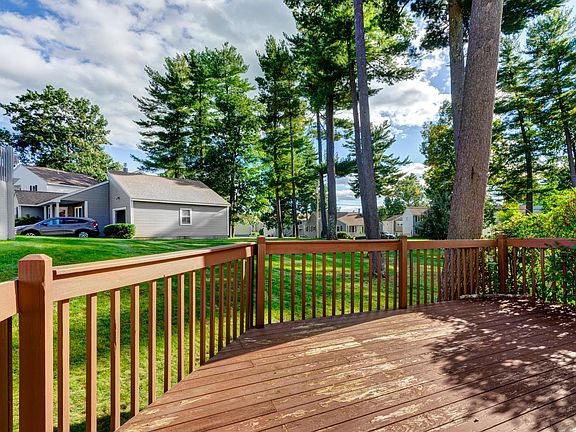 5th image of 5 Jamaica Ln