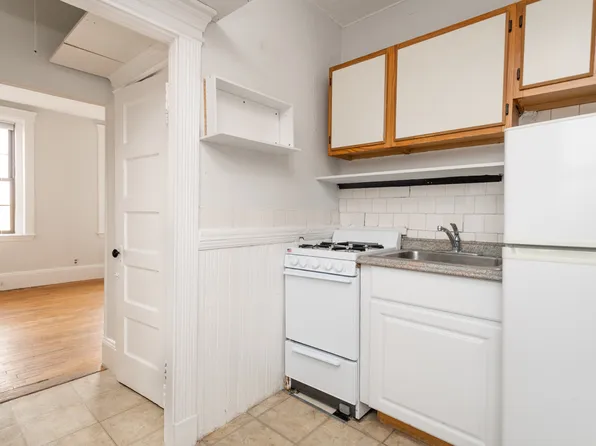 85 Myrtle St, Boston, MA