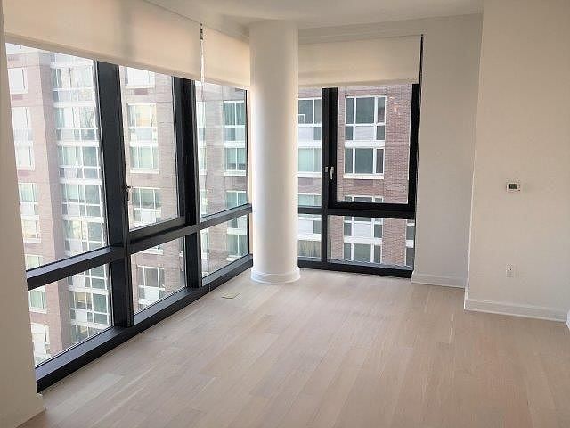 1st image of 21 W End Ave APT 2318