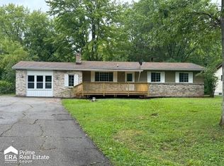7093 Rivertown Rd, Swartz Creek, MI 48473
