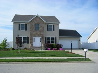 5518 W Barberry Ct, Edwards, IL 61528