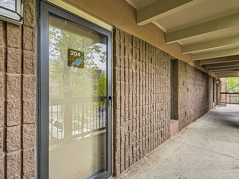 222 Creekside Dr #204A — Photo 21