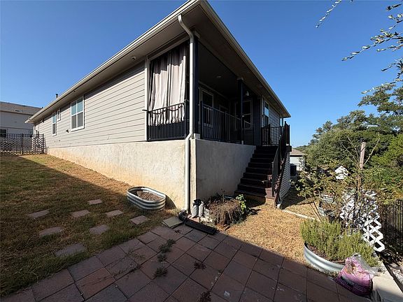 5th image of 204 Florenz Ln