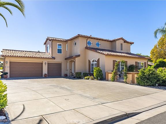 3rd image of 1230 Windsong Way