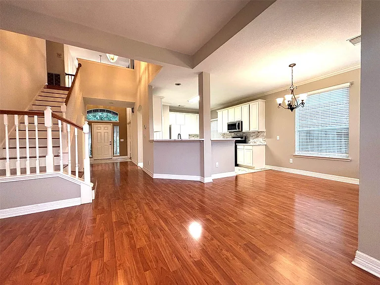 9514 Leaning Tree Ln — Photo 8