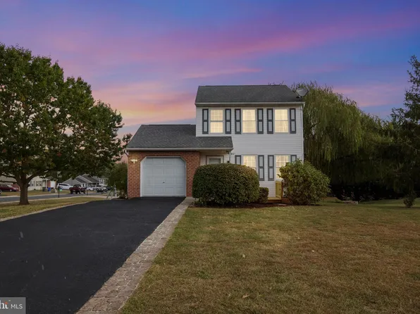 4013 Somerset Rd, Dover, PA 17315