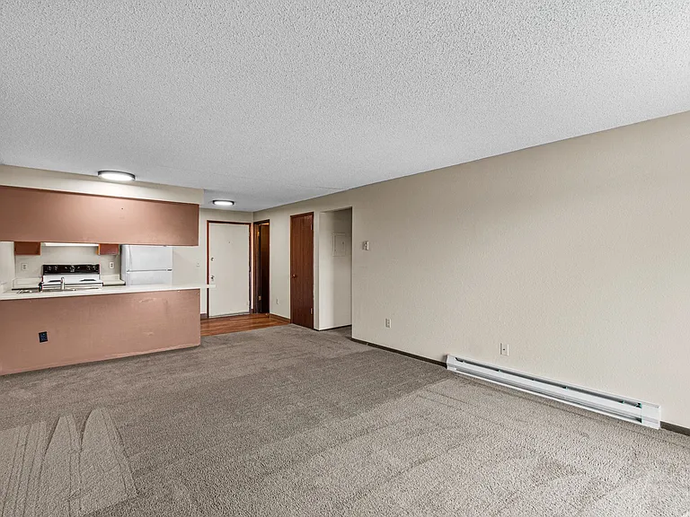 Cedar Green Apartments — Photo 39
