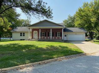 1900 N Shore Dr, Clear Lake, IA 50428