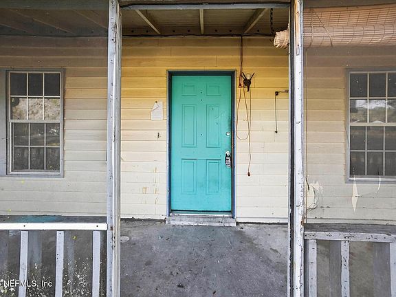 5th image of 3139 S DEER Avenue