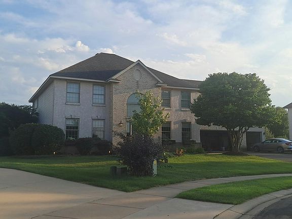 3rd image of 1425 Wakefield Cir