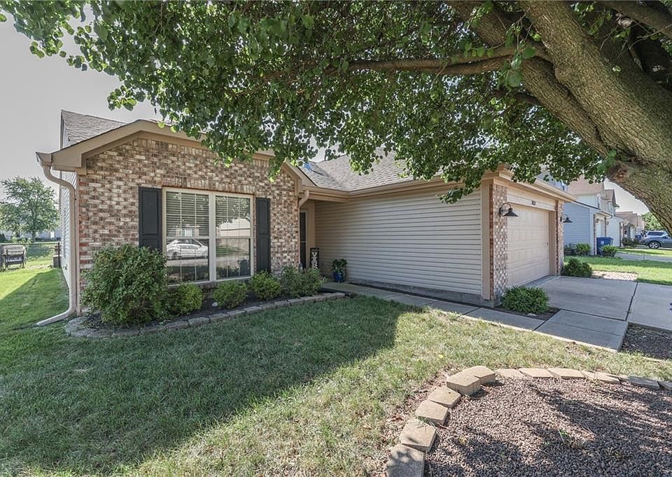 1st image of 7037 Red Lake Ct