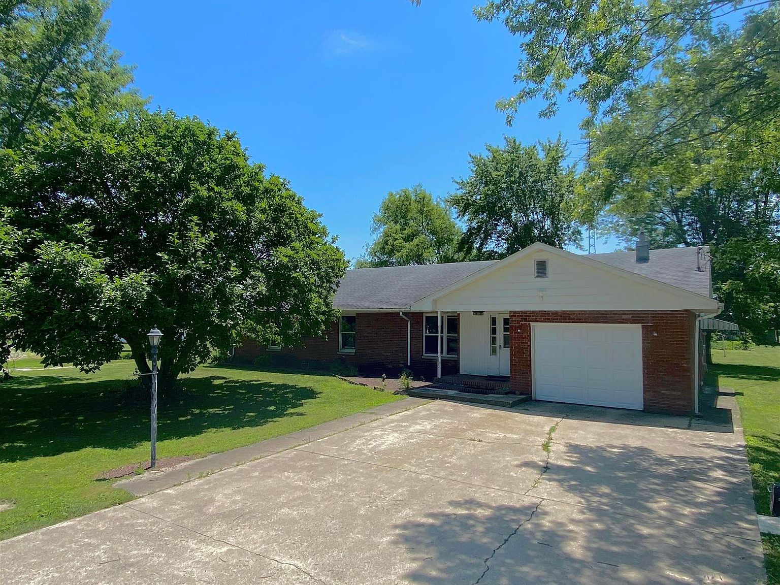 103 E Moncel Dr, Francesville, IN 47946 Zillow