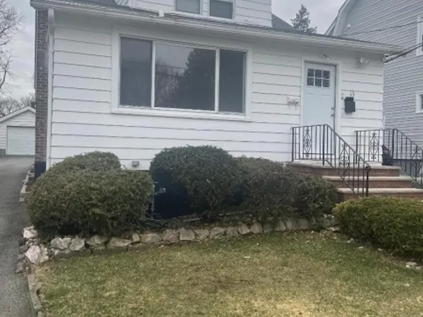 13 Kenwood Ave, Verona, NJ 07044