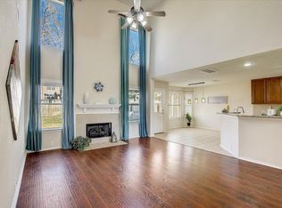 537 Golden Creek Dr, Round Rock, TX 78665