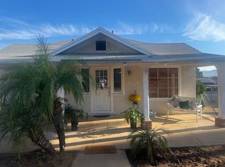 745 Anns Way, Vista, CA 92083