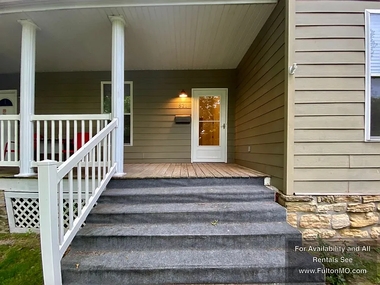 821 Court St #A — Photo 20