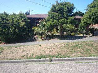 9055 39th Ave SW, Seattle, WA 98136