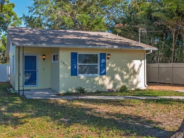 3451 Pine St, Dunedin, FL 34698