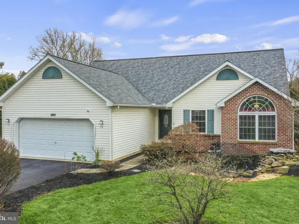 4910 Green Tree Rd, Reading, PA 19606