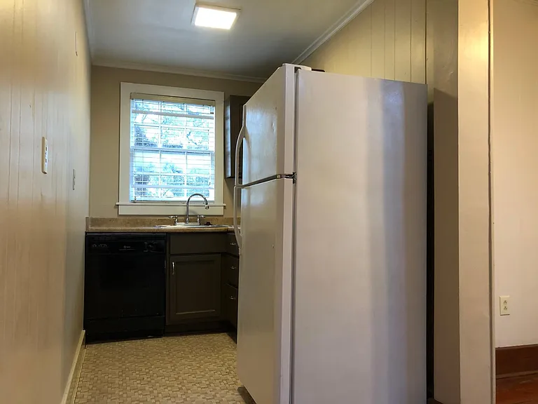 1328 Jackson Ave #K — Photo 8