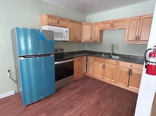 355 Congress St APT A, Morrisville, VT 05661