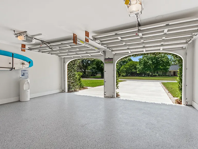 1043 Fort Sumter Dr — Photo 30