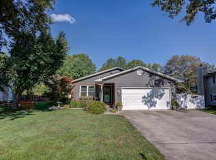 24 S Meadow Ln, Glen Carbon, IL 62034