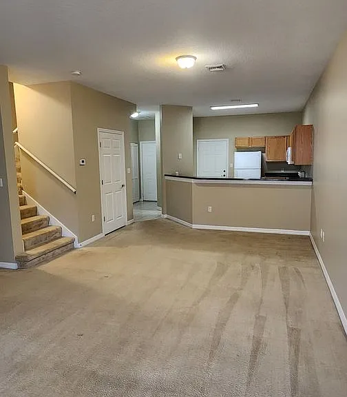 8735 Clara Elizabeth Ln — Photo 9