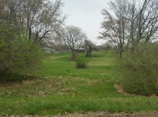 1900 NE Tudor Rd, Lees Summit, MO 64086