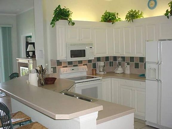 2nd image of 22712 Island Pines Way APT 501